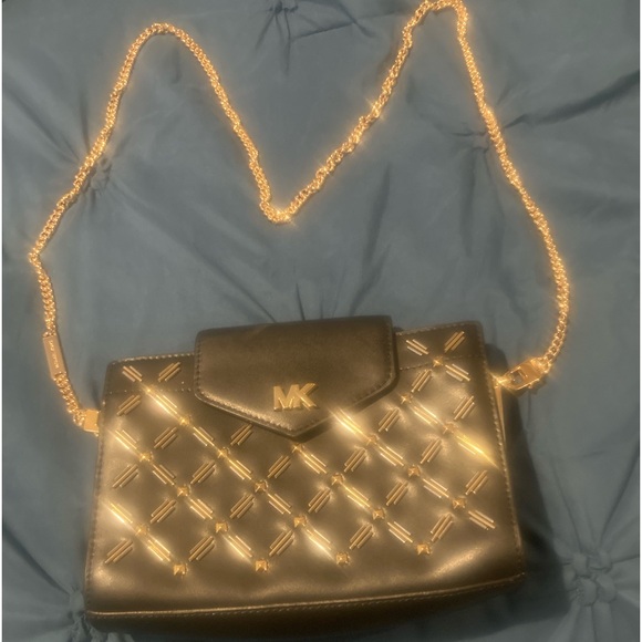 Michael Kors Handbag - Picture 1 of 7